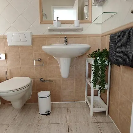 Fuerkanda Apartment, *